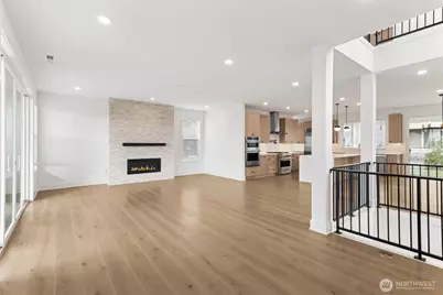 8517 137th Avenue SE, Newcastle, WA 98059 - Photo 13