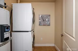 3150 W Government Way, Seattle, WA 98199 - Photo 21