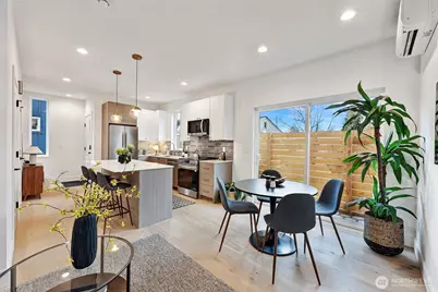 2006 B 19th Avenue S, Seattle, WA 98144 - Photo 9