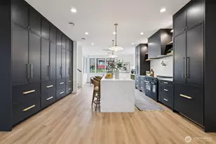 3714 Bagley Ave N, Seattle, WA 98103 - Photo 9