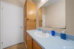 7581 Rainier NE, Moses Lake, WA 98837 - Photo 15