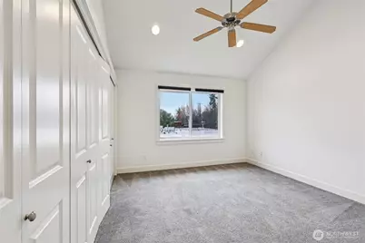 2814 E Spring Street, Seattle, WA 98122 - Photo 21