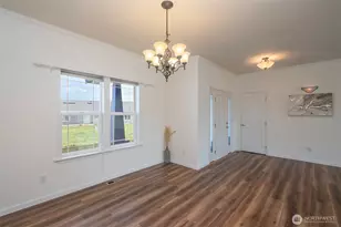 42 Kate's Ct, Port Angeles, WA 98362 - Photo 5