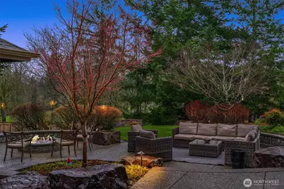 955 211th Place SE, Sammamish, WA 98075 - Photo 33