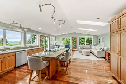 6439 NE 188th Street, Kenmore, WA 98028 - Photo 11