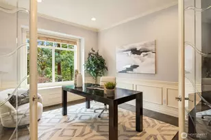 2411 98th Ave NE, Clyde Hill, WA 98004 - Photo 23