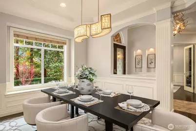 2411 98th Avenue NE, Clyde Hill, WA 98004 - Photo 9