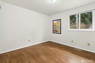 815 NE 200th St, Shoreline, WA 98155 - Photo 19