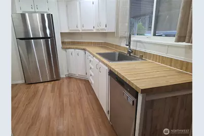 11407 126th Street E #222, Puyallup, WA 98374 - Photo 7