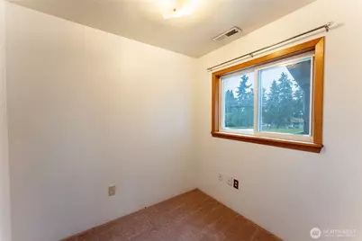 14239 8th Avenue S, Burien, WA 98168 - Photo 9