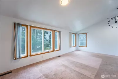 14239 8th Avenue S, Burien, WA 98168 - Photo 15