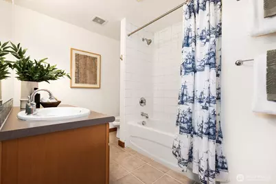 1730 Taylor Ave N #109, Seattle, WA 98109 - Photo 11