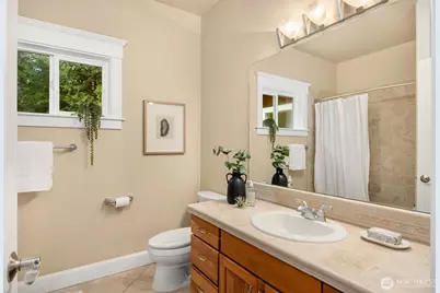 12615 Kallgren Road NE, Bainbridge Island, WA 98110 - Photo 31