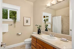 12615 Kallgren Rd NE, Bainbridge Island, WA 98110 - Photo 31