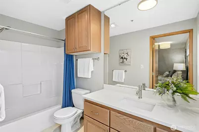 726 N 94th Street #B, Seattle, WA 98103 - Photo 15