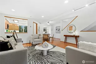 726 N 94th St, Seattle, WA 98103 - Photo 3