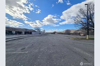 11 Appleway, Okanogan, WA 98840 - Photo 5