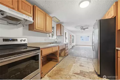 11630 Center Road, Everett, WA 98204 - Photo 7