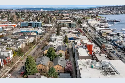 921 N 35th St #B, Seattle, WA 98103 - Photo 27