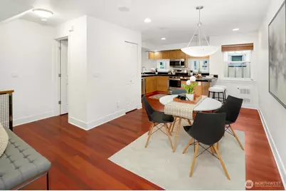 921 N 35th St #B, Seattle, WA 98103 - Photo 5