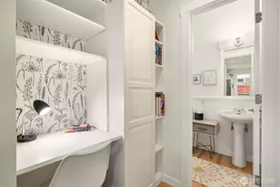 672 Madison Ave N, Bainbridge Island, WA 98110 - Photo 11