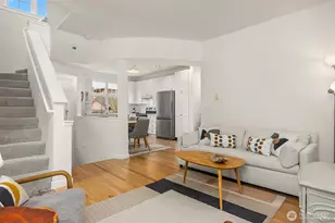 672 Madison Ave N, Bainbridge Island, WA 98110 - Photo 11