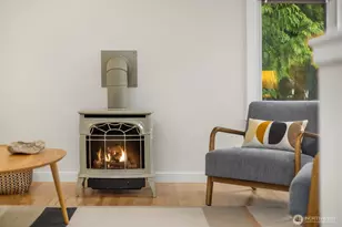 672 Madison Ave N, Bainbridge Island, WA 98110 - Photo 7