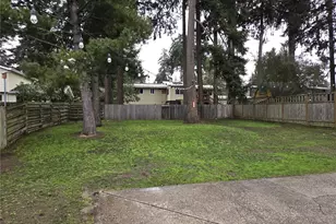 16850 Palatine Ave N, Shoreline, WA 98133 - Photo 25