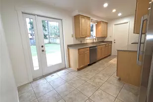 16850 Palatine Ave N, Shoreline, WA 98133 - Photo 11