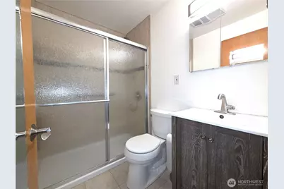 16850 Palatine Avenue N, Shoreline, WA 98133 - Photo 19