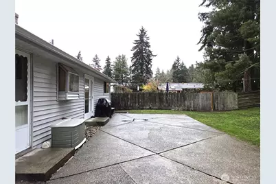 16850 Palatine Avenue N, Shoreline, WA 98133 - Photo 23