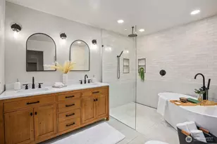 1520 Sycamore Dr SE, Issaquah, WA 98027 - Photo 17