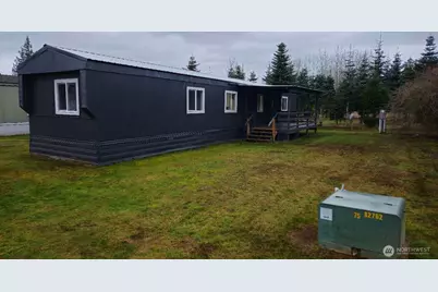 316 W 2nd Street #6, Onalaska, WA 98570 - Photo 3