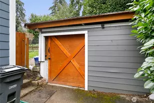 3704 W Arsenal Way, Bremerton, WA 98312 - Photo 39