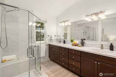 5000 NW Village Park Drive #G242, Issaquah, WA 98027 - Photo 19