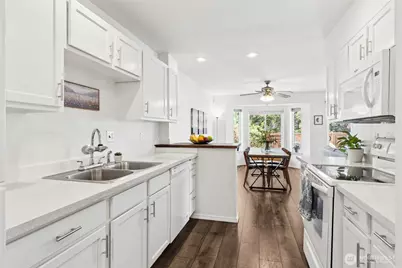 117 21st Street SE #D, Auburn, WA 98002 - Photo 13