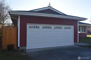 2319 32nd St, Anacortes, WA 98221 - Photo 35
