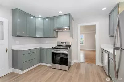 605 Alabama Street, Bellingham, WA 98225 - Photo 9