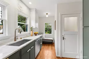 8042 11th Ave NW, Seattle, WA 98117 - Photo 15