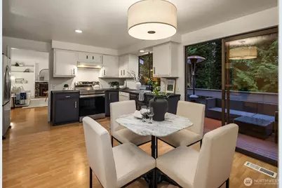 6612 129th Place SE, Bellevue, WA 98006 - Photo 13