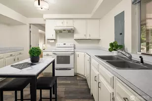 6612 129th Pl SE, Bellevue, WA 98006 - Photo 29