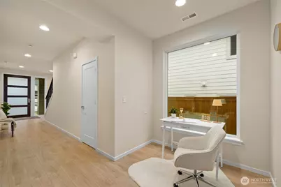 16319 27th Street Court E, Lake Tapps, WA 98391 - Photo 3