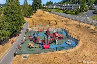 23305 Lakeview Drive #C204, Mountlake Terrace, WA 98043 - Photo 37