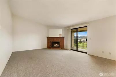 23305 Lakeview Drive #C204, Mountlake Terrace, WA 98043 - Photo 9