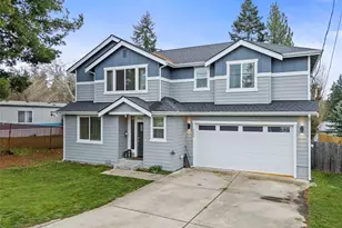 2806 NE Bowen St, Bremerton, WA 98310 - Photo 3