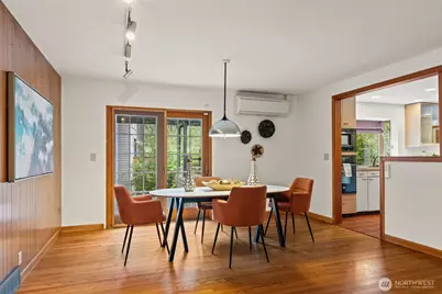 23312 Robin Hood Drive, Edmonds, WA 98020 - Photo 7