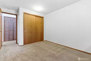 6980 NE Dolphin Dr, Bainbridge Island, WA 98110 - Photo 13