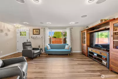 7016 98th Street Ct E, Puyallup, WA 98373 - Photo 7