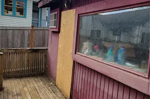 1111 NE 80th St, Seattle, WA 98115 - Photo 9