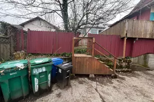 1111 NE 80th St, Seattle, WA 98115 - Photo 13